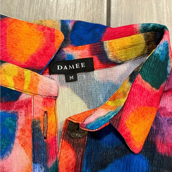 DAMEE WOMENS colorful top bottom T-shirt size M 
Good condition 
20×26 - Picture 3 of 7